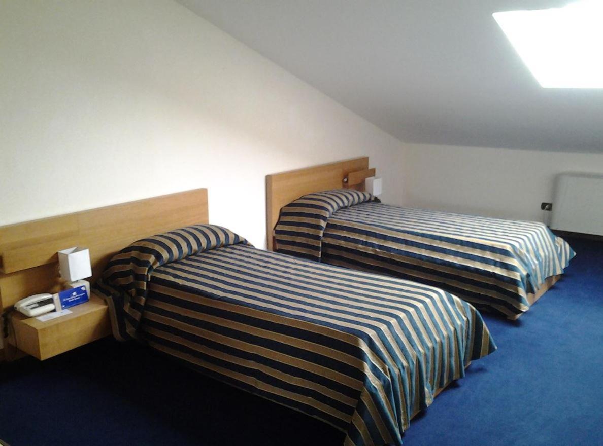 Economy Twin Room Attic,1588094862:JPEG